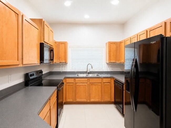 Building Photo - 4524 Amberly Oaks Ct