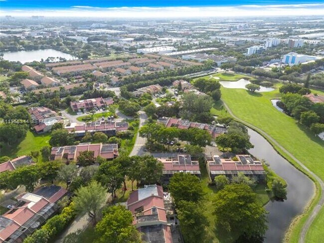 Building Photo - 3430 Torremolinos Ave