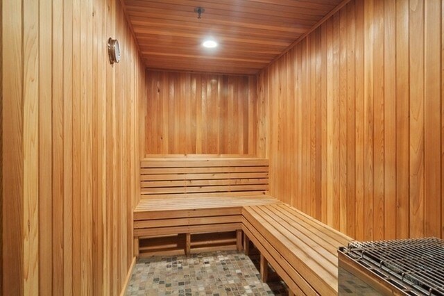 Building Photo - 474 N Lake Shore Dr
