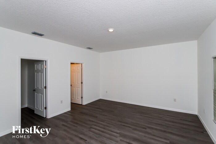 Building Photo - 1298 Ginza Rd NW