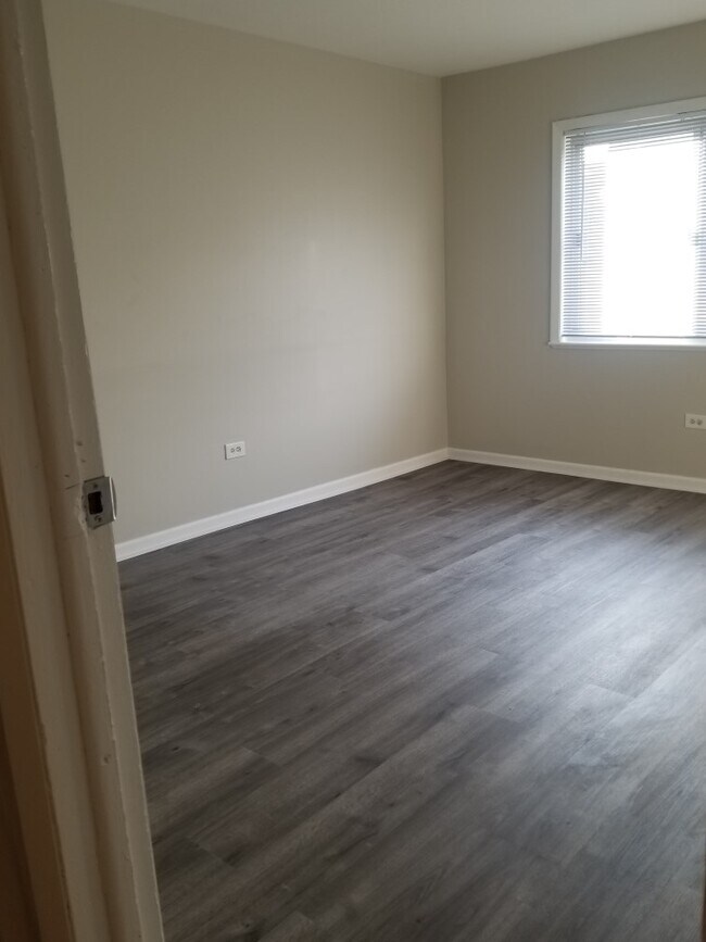Building Photo - 872 Winesap Ct