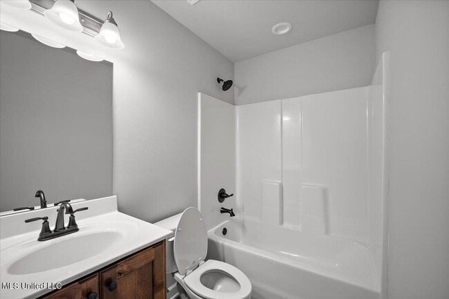 Building Photo - COMING SOON!! HOME ONLY 2 YEARS OLD! 3 BEDROOMS AND A BONUS ROOM