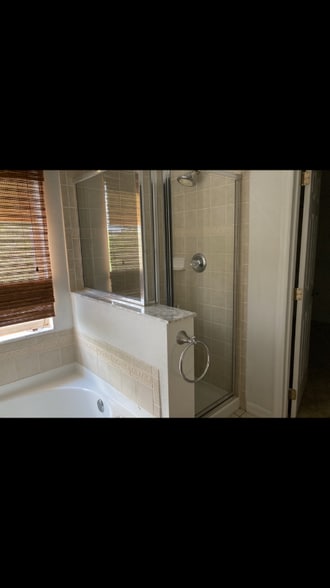 Building Photo - 2627 Lyndscape St