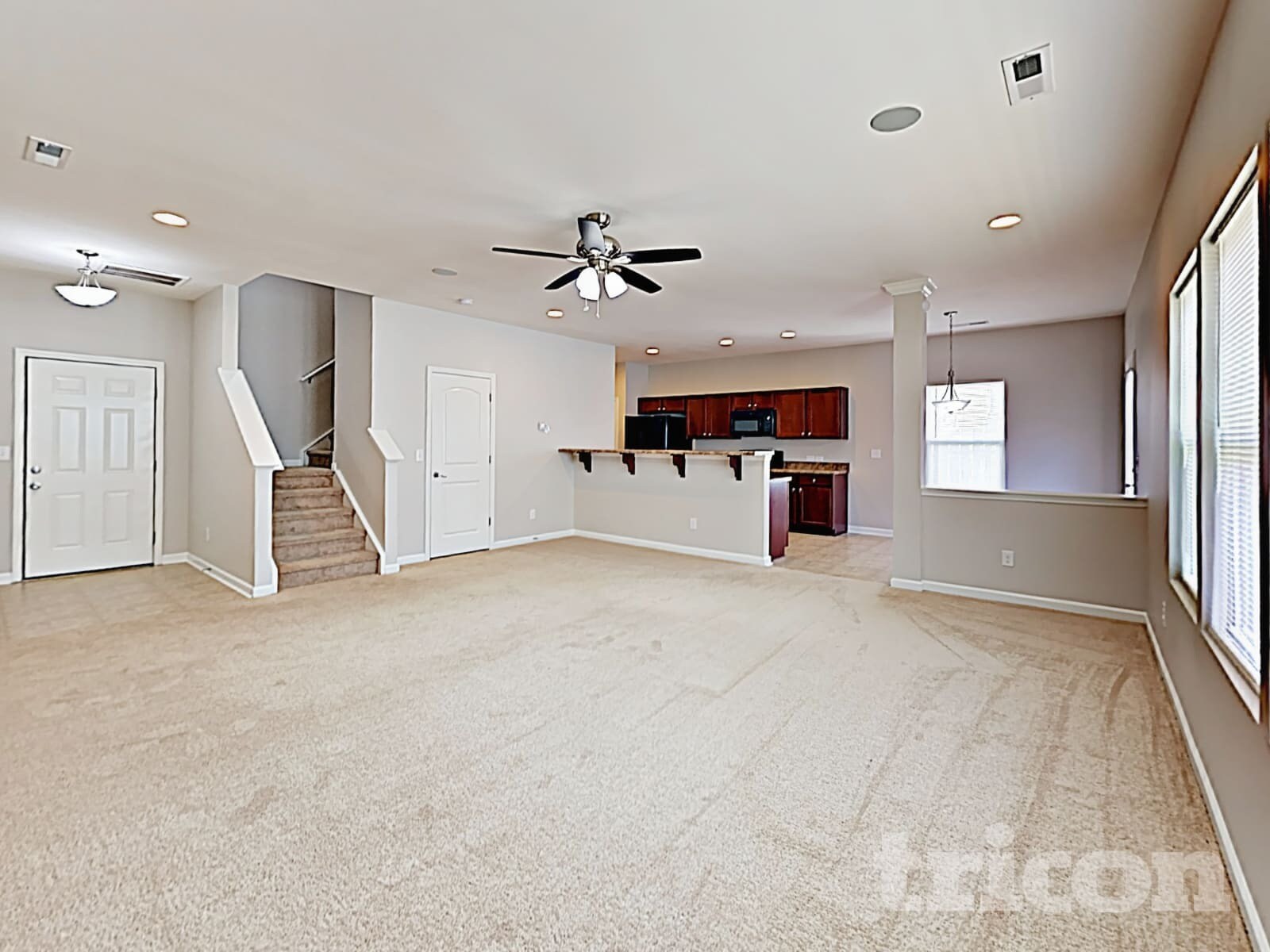 Building Photo - 1195 Thanet St SW