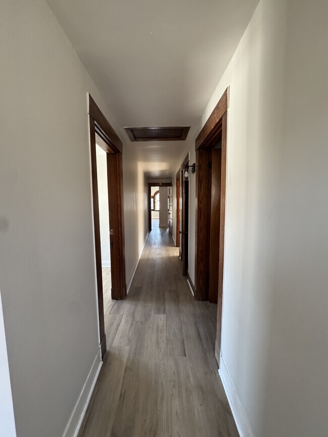 Building Photo - 2241 Burnet Ave