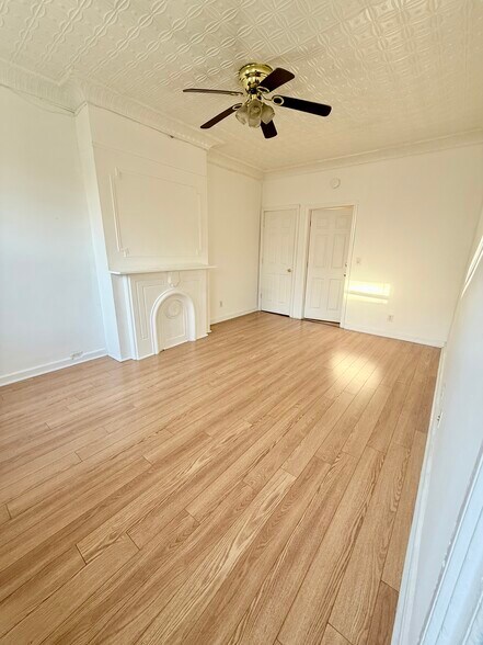 Building Photo - 1267 DeKalb Ave