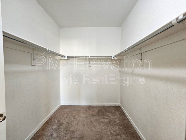 Building Photo - 9220 Wilde Ln