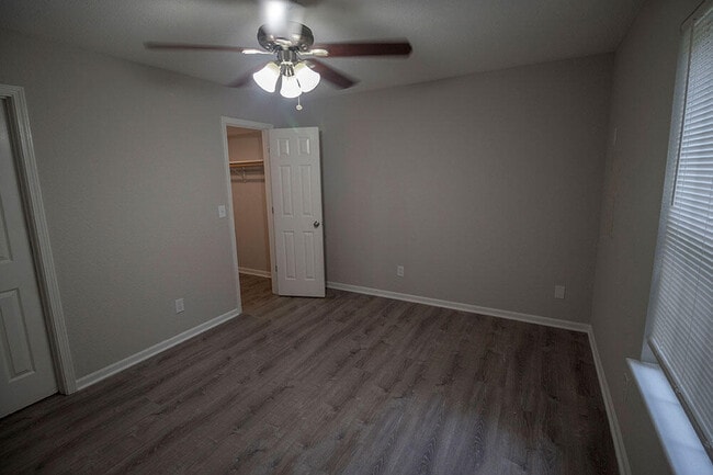 Building Photo - 5319 Godas Cir