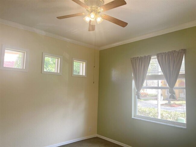 Building Photo - 5748 NW 119th Terrace