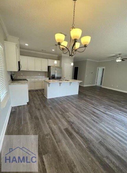 Building Photo - 424 Alcott Cir