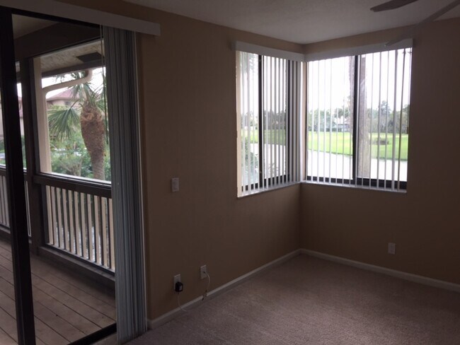 Building Photo - 19221 Sabal Lake Dr