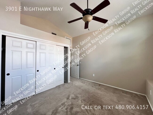 Building Photo - 3901 E Nighthawk Wy