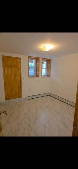 Bedroom - 852 Bay Ridge Ave