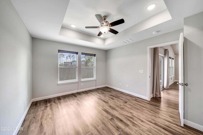 Building Photo - 205 Woodlawn Ct