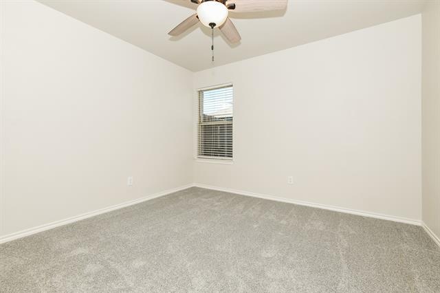 Building Photo - 726 Meadow Creek Ln