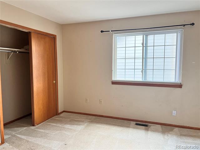 Building Photo - 9937 Spring Hill Ln