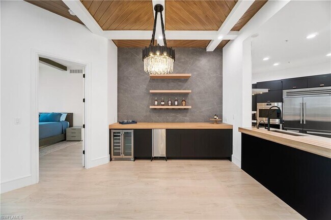 Building Photo - 60 Seagate Dr