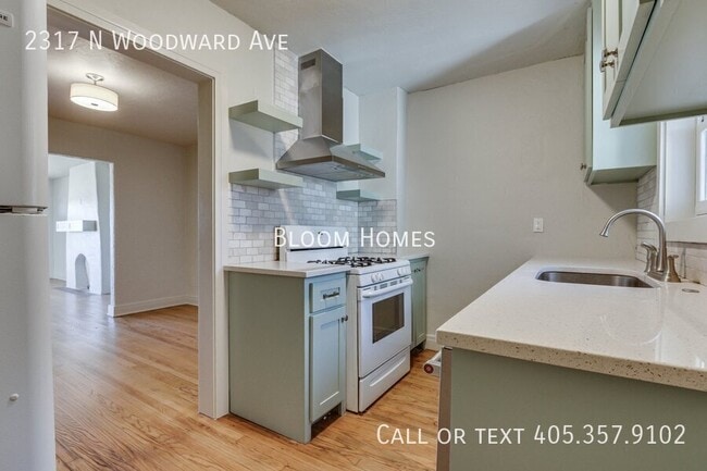 Building Photo - 2317 N Woodward Ave