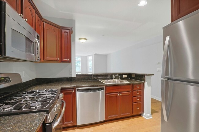 Building Photo - 3216 Leeward Dr
