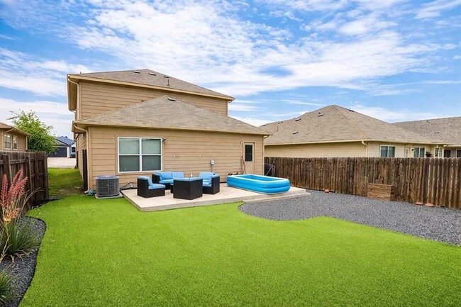 Building Photo - 12107 Riprap Dr