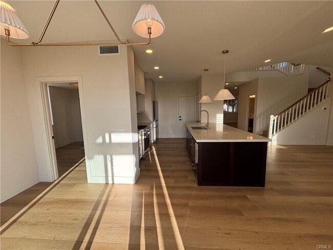 Building Photo - 33 Grassy Knoll Ln