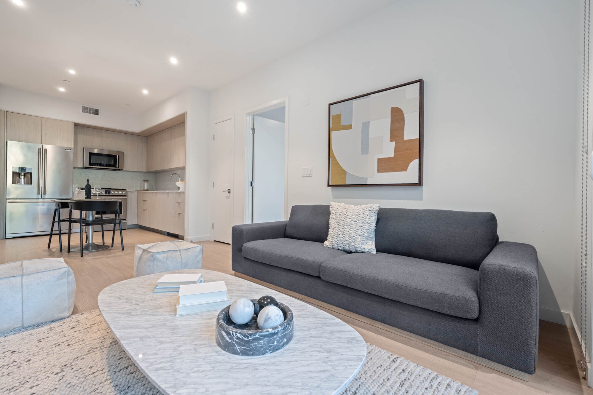 Building Photo - 5851 W 88th St