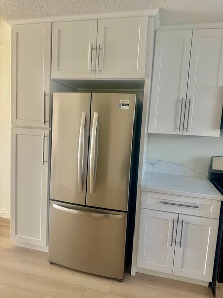 Building Photo - 2731 Erringer Rd