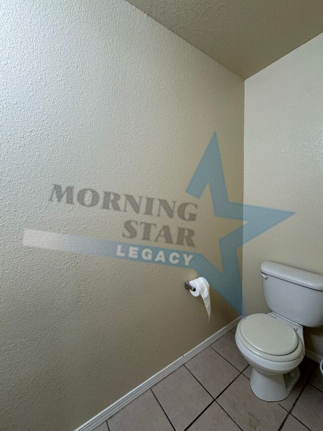 Building Photo - JUST REDUCED - 4-Bedroom Home!