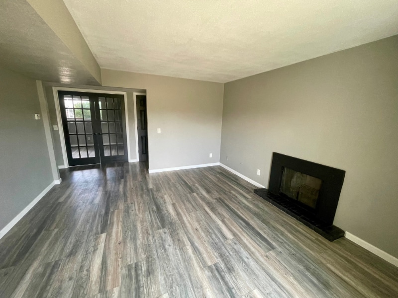 Building Photo - 7395 E Eastman Ave