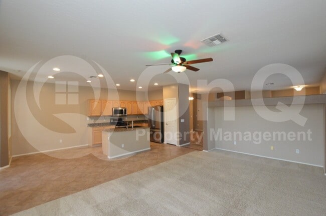 Building Photo - 3371 E Canary Way