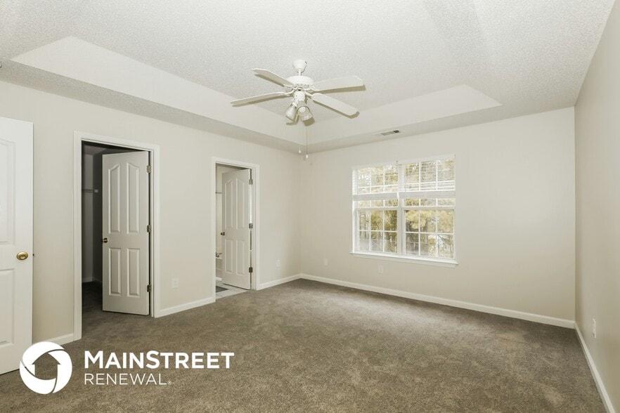 Building Photo - 1652 Thorn Ridge Trail