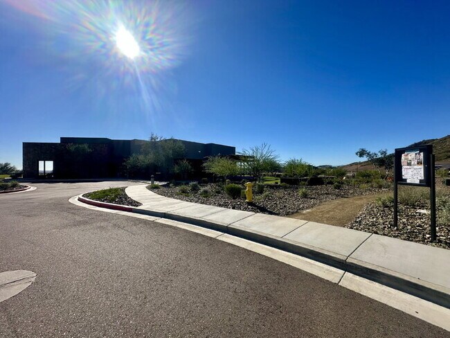 Building Photo - 13726 W Whisper Rock Trail