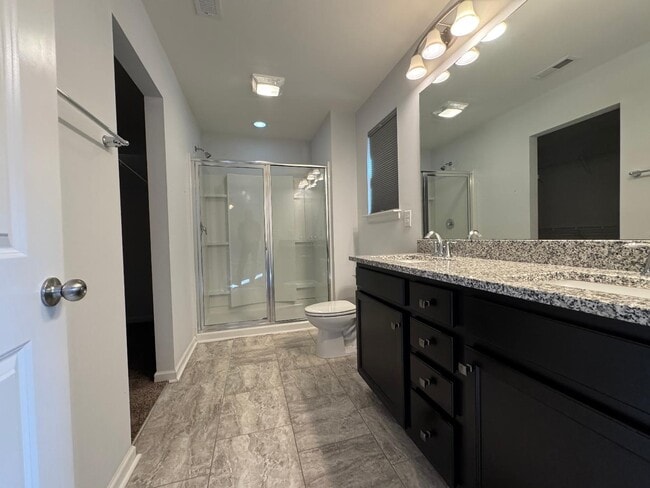 Building Photo - 115 Fortress Dr