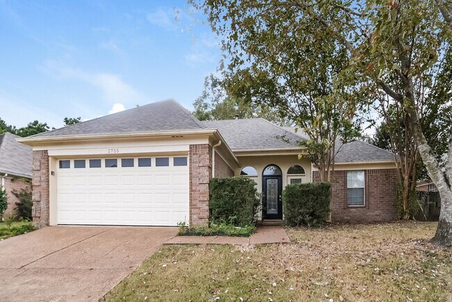 Building Photo - 2755 Fletcher View Dr