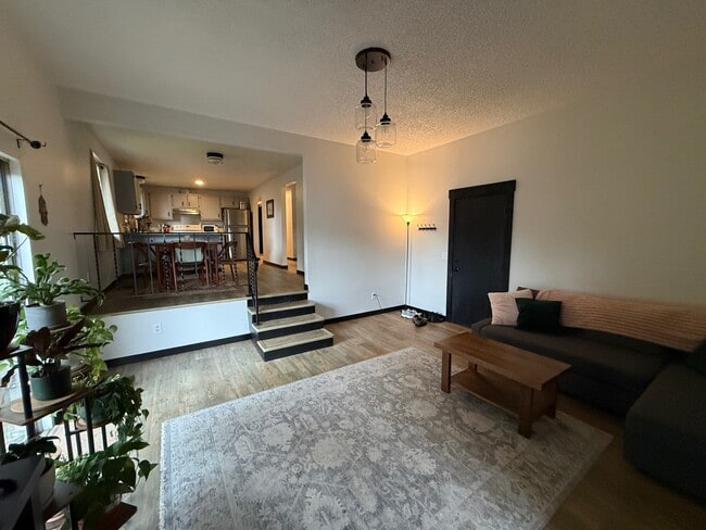 Building Photo - 26714 NE Valley St