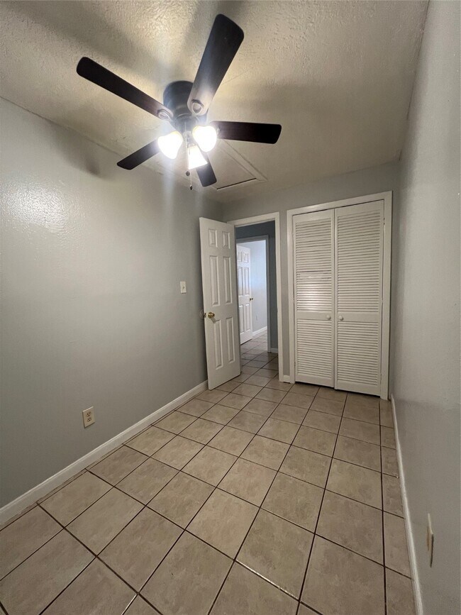 Building Photo - 7518 Morley St