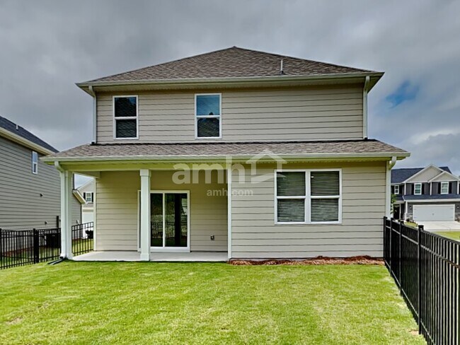 Building Photo - 824 Headland Wy