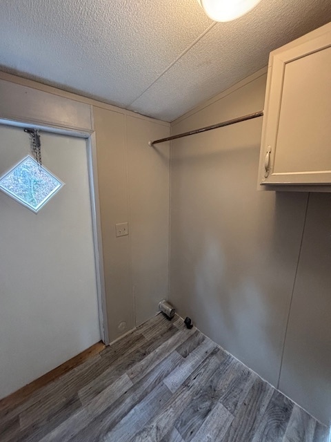 Building Photo - 130 Horse Creek Park Rd