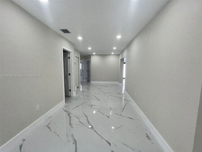 Building Photo - 11800 SW 176th St