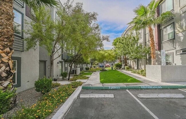 Building Photo - 9050 W Tropicana Ave