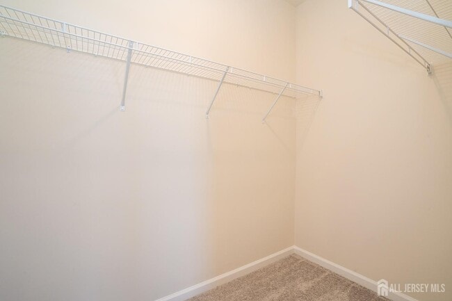 Building Photo - 220 Jessie Pl