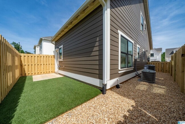 Building Photo - 4230 Brevard Blvd