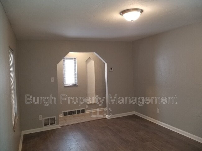 Building Photo - 1320 Milan Ave