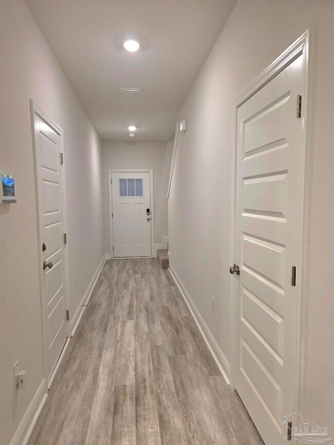 Building Photo - 1411 Maritime Dr