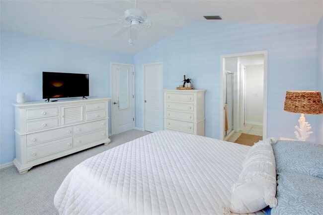 Building Photo - 143 Braemar Ave