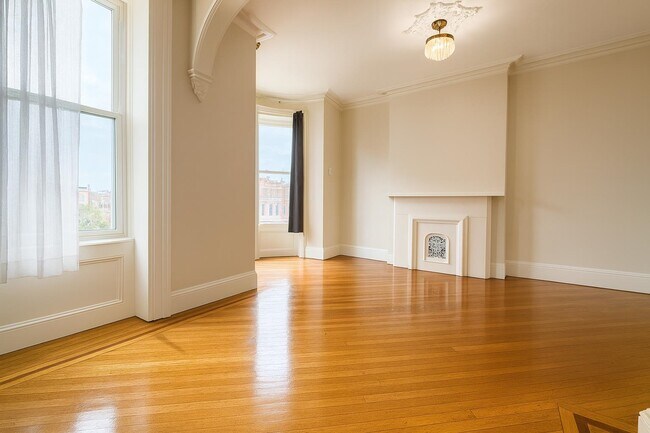 Building Photo - 701 Bergen Ave