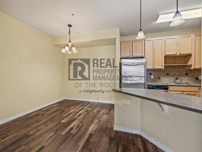 Building Photo - 2133 Krisron Rd