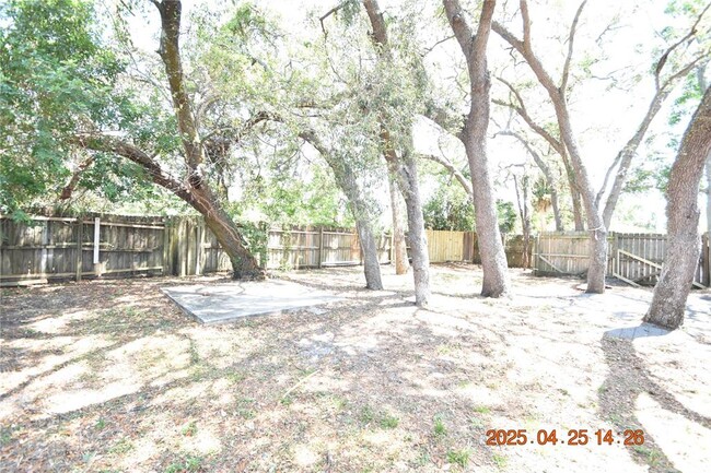 Building Photo - 12203 N 9th St