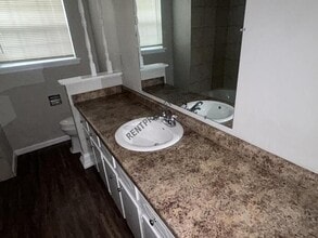 Building Photo - 9406 E 37th Ct