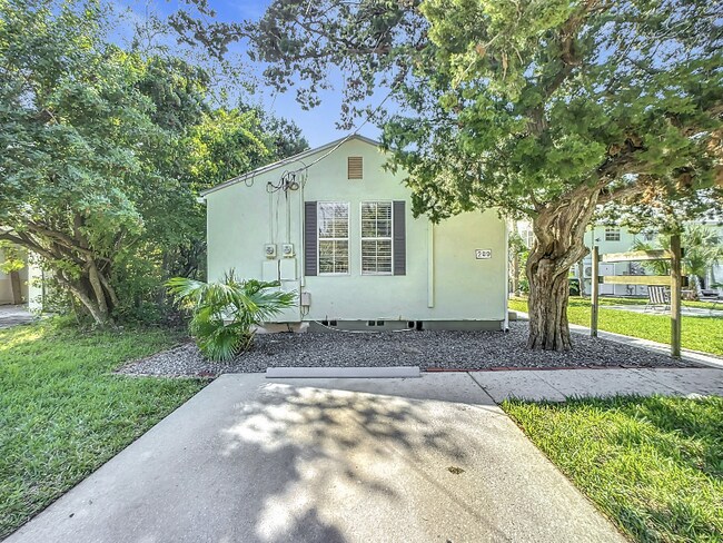 Building Photo - 209 Flagler Blvd